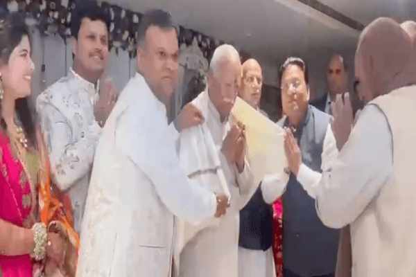 भीलवाड़ा पहुंचे संघ प्रमुख मोहन भागवत, विवाह समारोह में शिरकत और 550 परिवारों की कुटुंब बैठक में दिया मार्गदर्शन