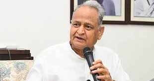 पंचायत-निकाय चुनाव में देरी पर पूर्व मुख्यमंत्री अशोक गहलोत का हमला, बोले- ‘राजस्थान में गहराता संवैधानिक संकट’