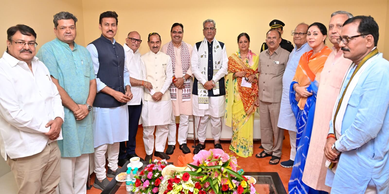 सिक्किम के राज्यपाल ओमप्रकाश माथुर का अभिनंदन समारोह भाजपा के नेताओं के शक्ति प्रदर्शन और वर्चस्व का बना अखाड़ा