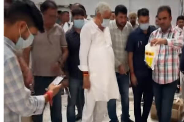 कृषि मंत्री डॉ.किरोड़ीलाल मीणा की हनुमानगढ़ में बड़ी कार्रवाई, स्टार एग्री फैक्ट्री पर छापेमारी