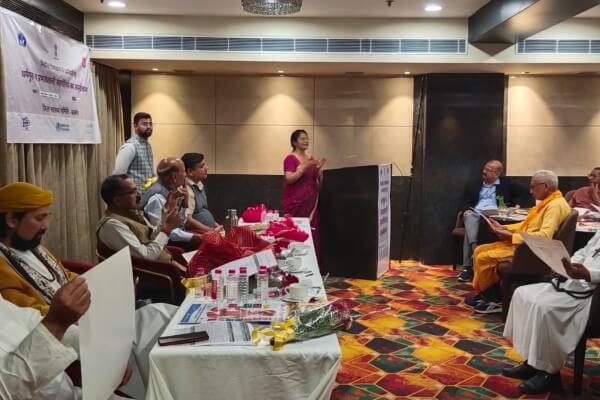 अजमेर में नियमित टीकाकरण को बढ़ावा देने के लिए धर्मगुरुओं व जनप्रतिनिधियों के साथ स्वास्थ्य विभाग की बैठक