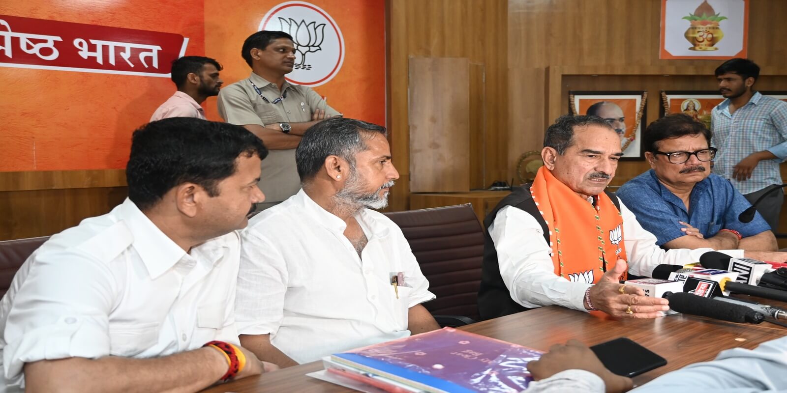 उपराष्ट्रपति जैसे गरिमापूर्ण पद पर अमर्यादित शब्दों का इस्तेमाल करना गलत,अविश्वास प्रस्ताव का सवाल ही नहीं, बहुमत हमारे साथः मदन राठौड़