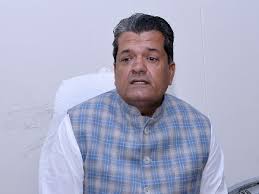 राजस्थान में घरेलू एलपीजी का पर्याप्त स्टॉक, उपभोक्ताओं को घबराने की जरूरत नहीं: सुमित गोदारा