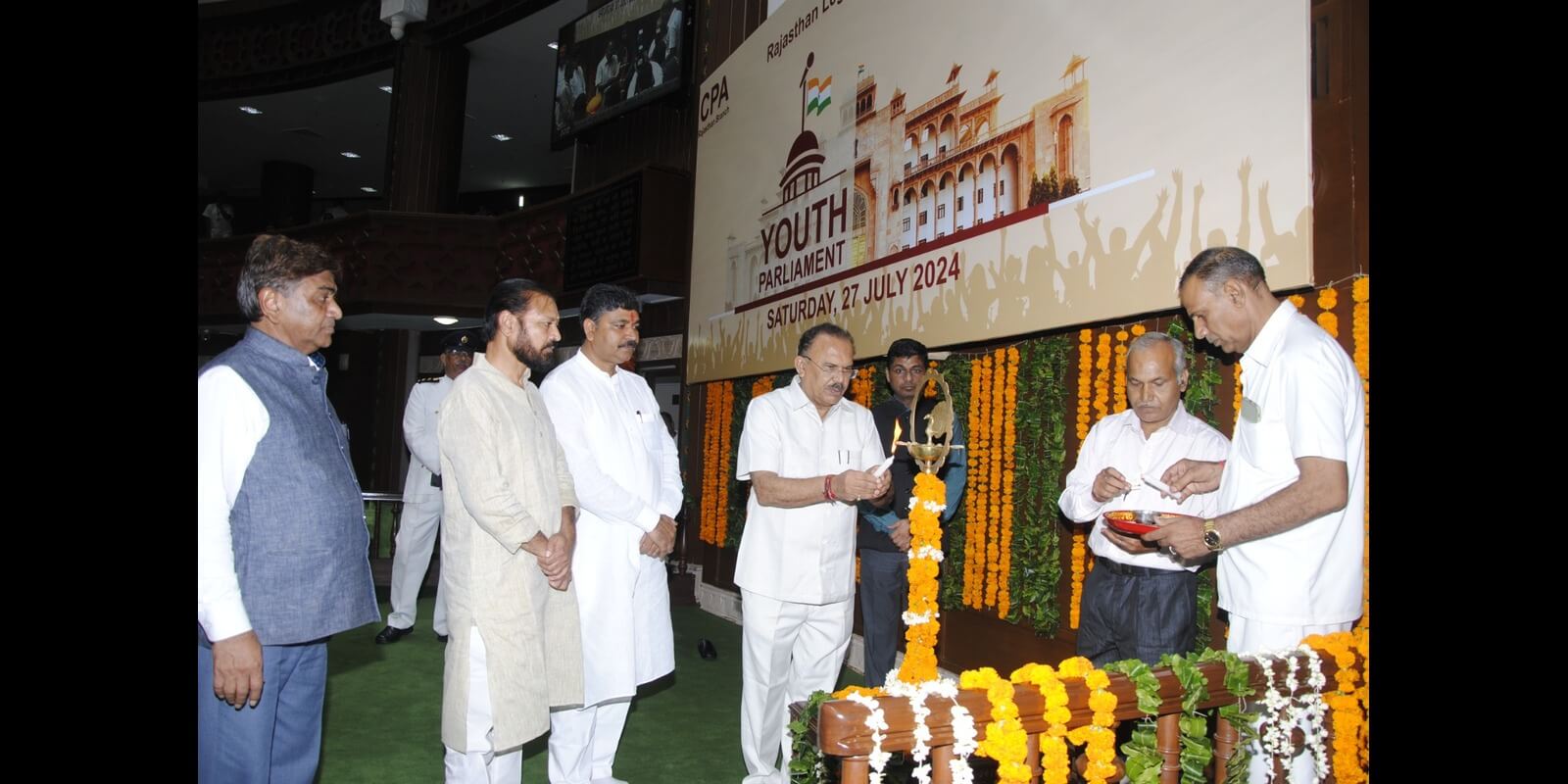 विधानसभा में युवा संसद कार्यक्रम: सदन में समृद्ध संवैधानिक परम्पराओं, नियमों और प्रक्रियाओं की महत्वपूर्ण भूमिका, नेशन फर्स्ट की भावना के साथ करें कार्य: वासुदेव देवनानी