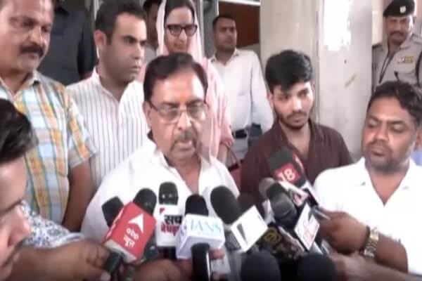 एसआई भर्ती पर हाईकोर्ट के फैसले को लेकर अरुण चतुर्वेदी का बयान: “कांग्रेस सरकार की करतूतों पर कोर्ट की मोहर”