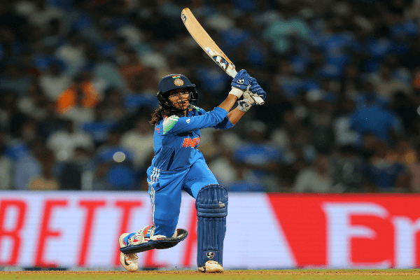 भारत ने इतिहास रचा — जेमिमा और हरमनप्रीत की शानदार साझेदारी से ऑस्ट्रेलिया को हराकर महिला वनडे विश्व कप के फाइनल में पहुंची टीम इंडिया