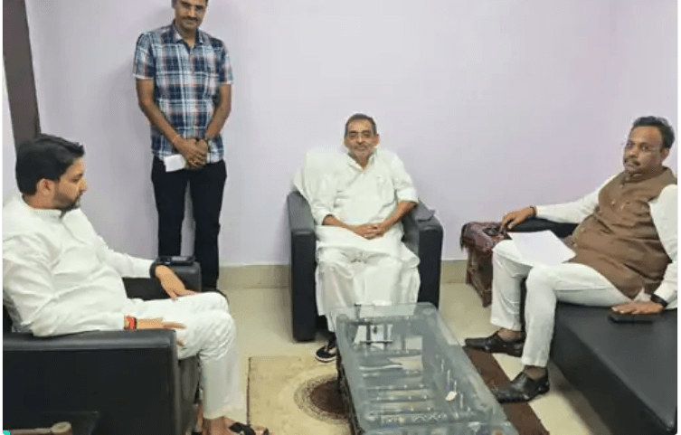डिप्टी सीएम सम्राट चौधरी के आवास पर भाजपा-जदयू की अहम बैठक:सीट बंटवारे और उम्मीदवार चयन को लेकर मंथन तेज