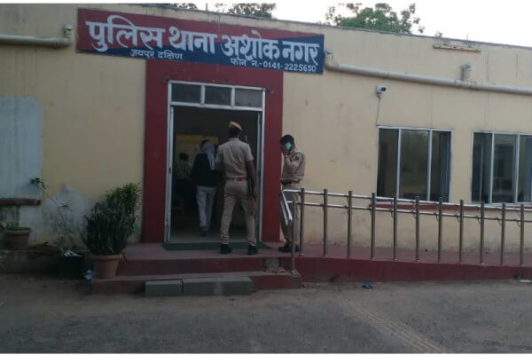 जयपुर में 30 करोड़ का फर्जी टेंडर वायरल करने वाला आरोपी गिरफ्तार, अमित मालवीयऔर मदन राठौड़ के नाम का और लेटरहेड का किया था दुरुपयोग