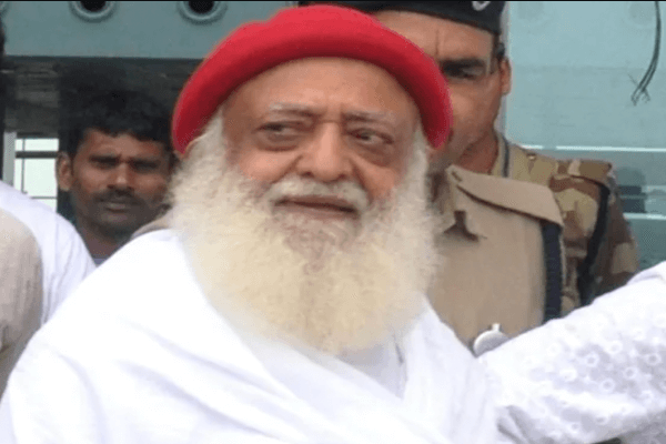 आसाराम को गुजरात हाईकोर्ट से राहत, अंतरिम जमानत 21 अगस्त तक बढ़ी – अब राजस्थान हाईकोर्ट में भी जोधपुर केस में अंतरिम जमानत बढ़ाने की तैयारी