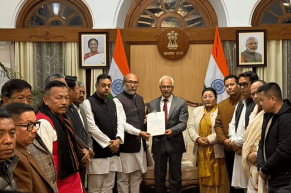 मणिपुर के मुख्यमंत्री एन. बीरेन सिंह ने दिया इस्तीफा, राज्यपाल को सौंपा पत्र
