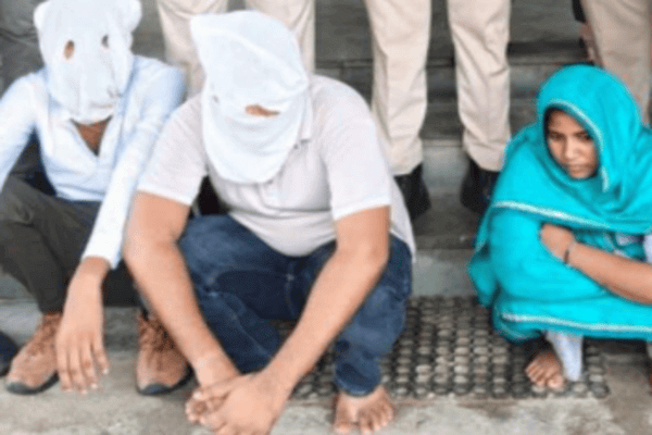 हनी ट्रैप गिरोह का भंडाफोड़: इंस्टाग्राम से बुलाकर फ्लैट में बंधक बनाते थे, युवती सहित तीन गिरफ्तार