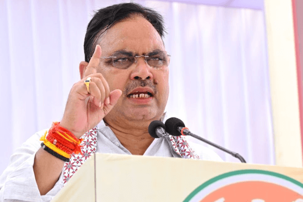 Rajasthan: कार्यालय में विलम्ब से आने और अनुपस्थित रहने वाले कर्मचारियों पर होगी सख्त कार्रवाई