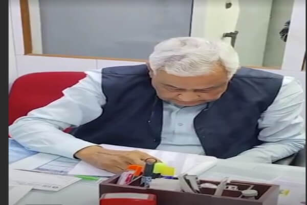 फसल बीमा में 1150 करोड़ का घोटाला? कृषि मंत्री डॉ.किरोड़ीलाल मीणा का बड़ा आरोप, एसबीआई सालासर ब्रांच पर एफआईआर की चेतावनी