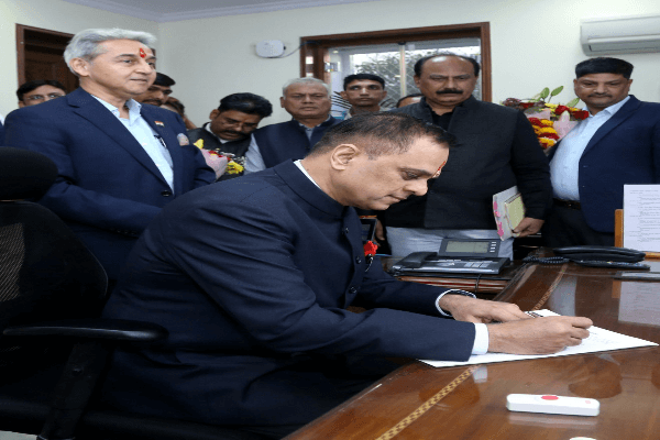राजस्थान के नए मुख्य सचिव वी. श्रीनिवास ने संभाला कार्यभार, कहा—विजन 2047 को साकार करना होगा प्राथमिकता