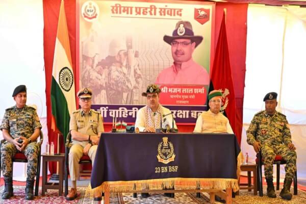 अनूपगढ़ में बीएसएफ चौकी पहुंचे मुख्यमंत्री भजनलाल शर्मा, जवानों से किया संवाद, बोले—बीएसएफ देशभक्ति और शक्ति का प्रतीक