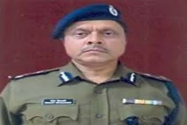 ट्रेडिंग योजनाओं के जरिये धोखाधड़ी पर सेबी की चेतावनी: निवेशकों को सावधान रहने की सलाह