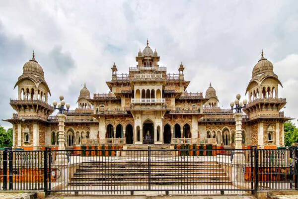 अल्बर्ट हॉल म्यूजियम और रामनिवास बाग दो दिन के लिए बंद, चूहों के नियंत्रण के लिए कीटनाशक छिड़काव