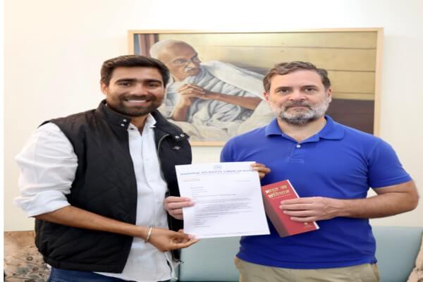 एनएसयूआई के नवनियुक्त राष्ट्रीय अध्यक्ष  विनोद जाखड़ ने राहुल गांधी से की शिष्टाचार भेंट, पदभार ग्रहण समारोह का दिया आमंत्रण