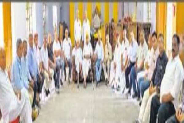 पूर्व सांसद मानवेन्द्र सिंह की पत्नी की मौत पर उठे सवाल: सीबीआई जांच और भाजपा से निष्कासन की मांग तेज