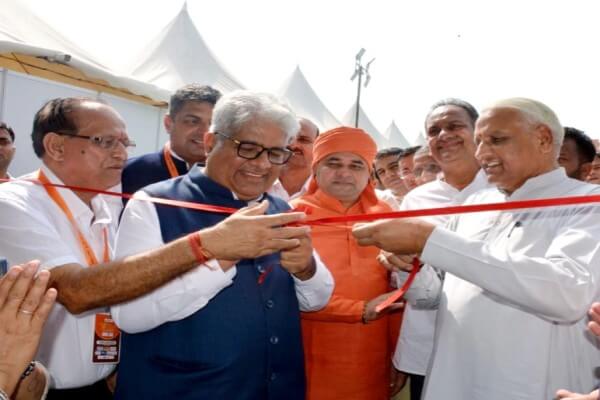 भिवाड़ी में शुरू हुआ 12 वां इंडिया इंडस्ट्रियल फेयर: केंद्रीय वन मंत्री भूपेंद्र यादव बोले – चरखे से चंद्रमा तक छाया स्वदेशी, आत्मनिर्भर भारत की ओर बढ़ता कदम
