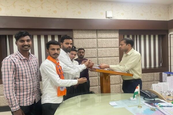 अजमेर में एबीवीपी ने भर्ती परीक्षाओं के आवेदन के लिए 7 दिन का अतिरिक्त अवसर देने की मांग की, मुख्यमंत्री के नाम का ज्ञापन कलक्टर को सौंपा